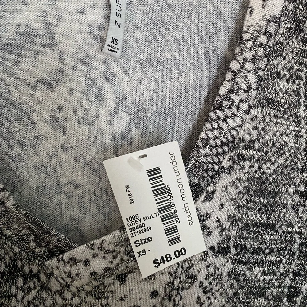 Z Supply South Moon Under Snake Pattern T Shirt - Picture 2 of 6